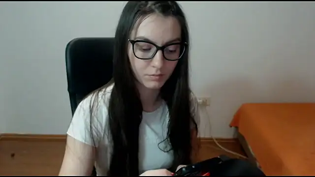 CuteJollie4U online show from 02-08-25, 06:11