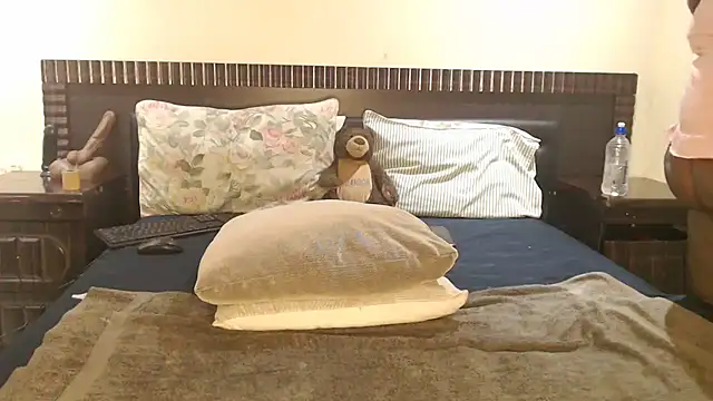 sexybigasss online show from 10-28-25, 04:57