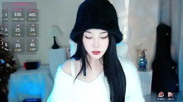Snapshot of Cartier-__Daji- chatting on 01-03-25, 03:44 Cartier-  Daji- online show from 01-03-25, 03:44