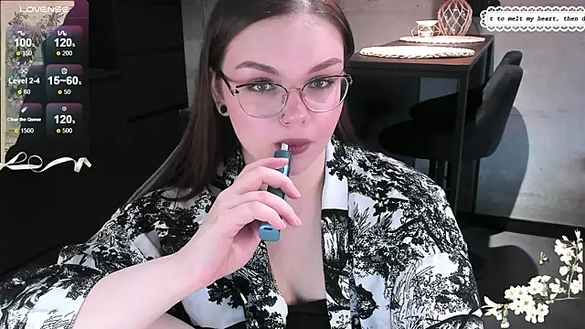 EvaBae online show from 01-24-25, 09:39