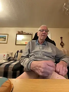 cutaboverest online show from 12-19-25, 06:10