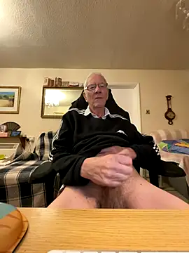 cutaboverest online show from 11-26-25, 04:07