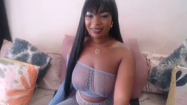 Foxy African online show from 05-25-26, 08:24