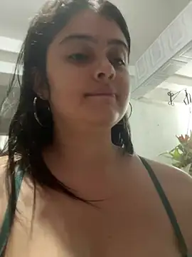 Stephania 18 online show from 02-13-25, 12:24