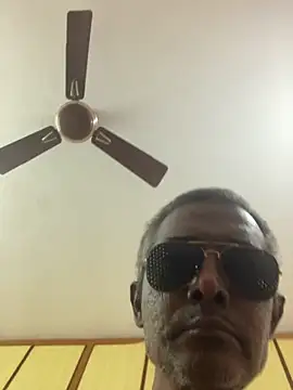 Lookin4Kinky Partner online show from 11-23-25, 05:45