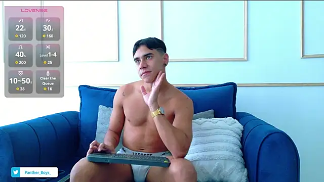 Mackenzzie 777  online show from 10-07-25, 02:07