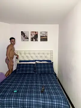 Mackenzzie 777  online show from 01-06-26, 04:05