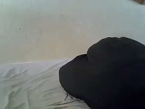 SpicyPetite online show from 12-18-25, 07:24