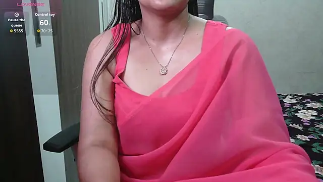 Snapshot of Jass-Karan chatting on 05-04-26, 07:28 Jass-Karan online show from 05-04-26, 07:28