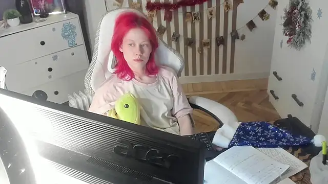 Silly  Milly online show from 12-22-25, 06:41