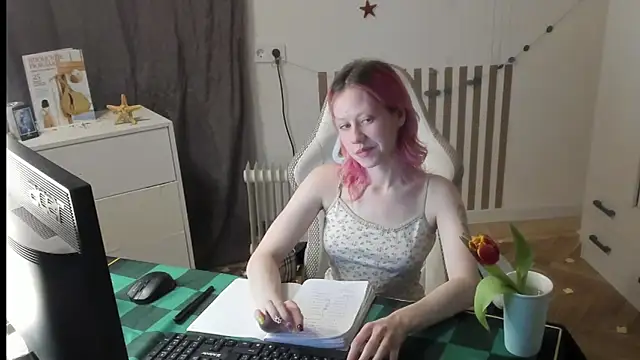 Silly  Milly online show from 03-24-26, 06:41