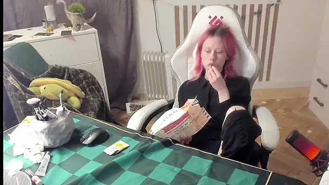 Silly  Milly online show from 03-21-26, 05:06