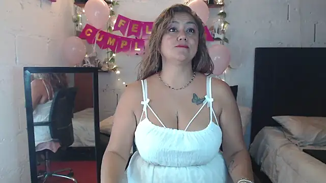 missrosario stepmoan online show from 03-25-26, 04:28