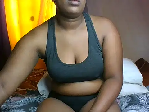 Missshelo online show from 12-22-25, 09:20