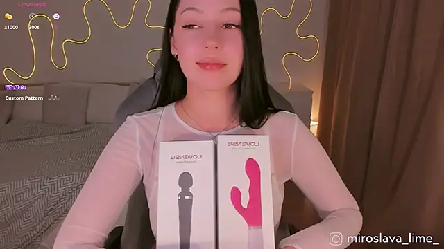 MiroslavaLime online show from 03-13-25, 05:33