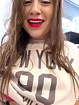 GatitaXD27 online show from 10-19-25, 09:23