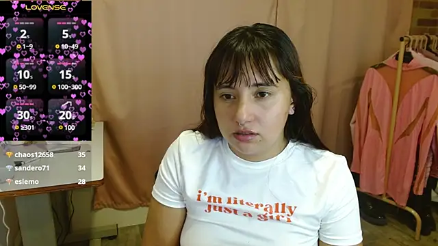 Snapshot of emitaa17228o chatting on 01-06-25, 04:15 emitaa17228o online show from 01-06-25, 04:15