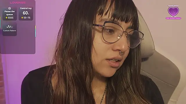 Snapshot of emitaa17228o chatting on 11-07-25, 07:40 emitaa17228o online show from 11-07-25, 07:40