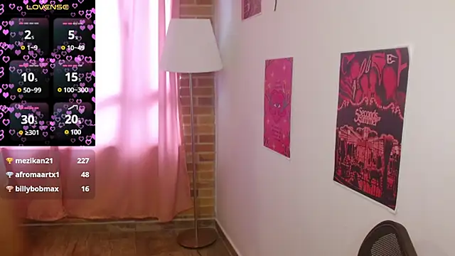 Snapshot of emitaa17228o chatting on 02-17-25, 09:32 emitaa17228o online show from 02-17-25, 09:32