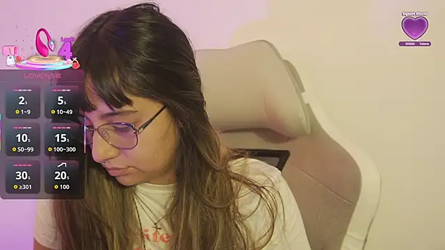 Snapshot of emitaa17228o chatting on 10-02-25, 07:06 emitaa17228o online show from 10-02-25, 07:06