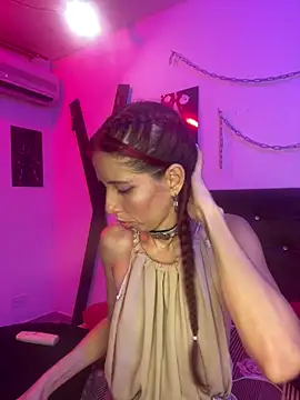 Little Naughtty online show from 05-01-26, 02:22