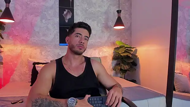 Nate franco online show from 10-31-25, 04:20