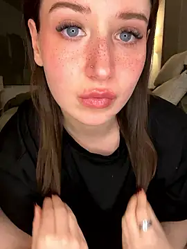 nerdynina online show from 01-08-26, 12:38