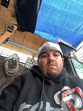 valleyoneofakind online show from 02-11-25, 04:56