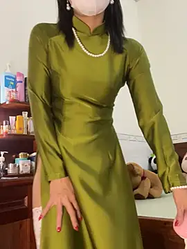    Erin    online show from 07-09-26, 02:34