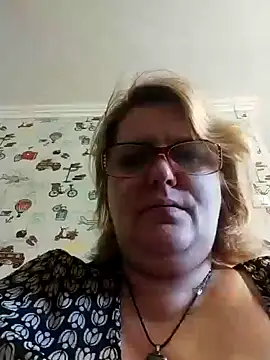 Snapshot of Forest-Lady chatting on 03-16-25, 01:06 Forest-Lady online show from 03-16-25, 01:06