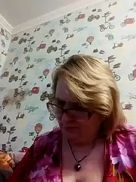 Snapshot of Forest-Lady chatting on 03-15-25, 06:21 Forest-Lady online show from 03-15-25, 06:21