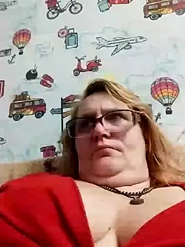 Snapshot of Forest-Lady chatting on 02-09-25, 05:43 Forest-Lady online show from 02-09-25, 05:43