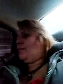 Snapshot of Forest-Lady chatting on 02-08-25, 02:27 Forest-Lady online show from 02-08-25, 02:27