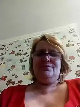 Snapshot of Forest-Lady chatting on 02-14-25, 01:51 Forest-Lady online show from 02-14-25, 01:51