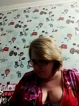 Snapshot of Forest-Lady chatting on 02-27-25, 06:31 Forest-Lady online show from 02-27-25, 06:31