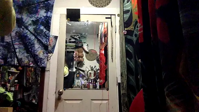 Snapshot of Robriguezxxx chatting on 11-14-25, 05:44 Robriguezxxx online show from 11-14-25, 05:44