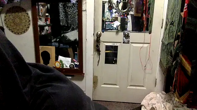 Snapshot of Robriguezxxx chatting on 12-05-25, 04:44 Robriguezxxx online show from 12-05-25, 04:44