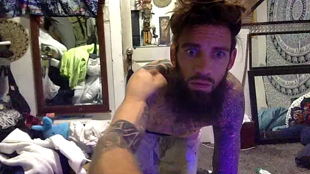 Snapshot of Robriguezxxx chatting on 10-12-25, 04:36 Robriguezxxx online show from 10-12-25, 04:36
