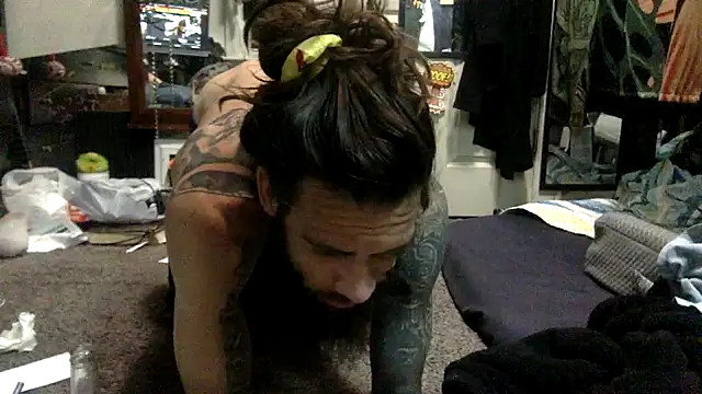 Robriguezxxx online show from 05-06-26, 03:21