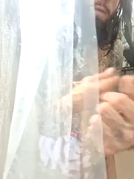 Snapshot of Robriguezxxx chatting on 11-01-25, 01:45 Robriguezxxx online show from 11-01-25, 01:45