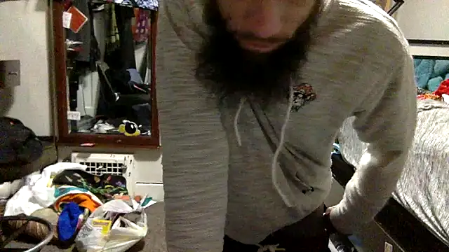 Snapshot of Robriguezxxx chatting on 03-09-25, 05:00 Robriguezxxx online show from 03-09-25, 05:00