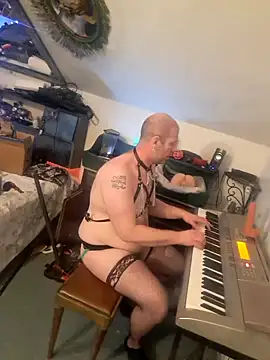 Snapshot of ditchwater chatting on 01-23-25, 11:15 ditchwater online show from 01-23-25, 11:15