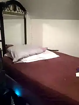 Snapshot of ditchwater chatting on 12-10-24, 10:37 ditchwater online show from 12-10-24, 10:37