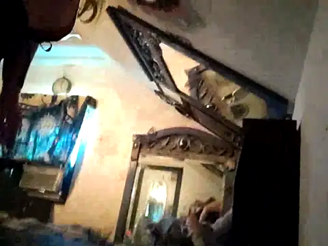 Snapshot of ditchwater chatting on 10-10-25, 09:15 ditchwater online show from 10-10-25, 09:15