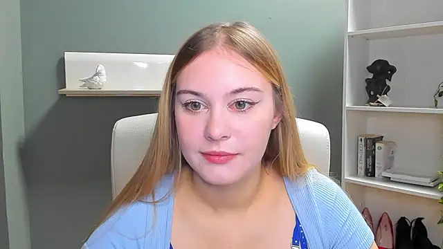 Snapshot of kitty_valeria chatting on 01-06-25, 07:42 kitty valeria online show from 01-06-25, 07:42