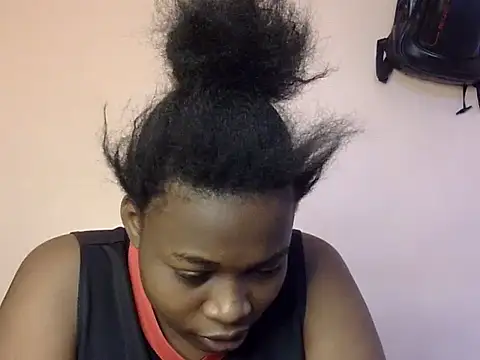 Snapshot of Horny-pretty chatting on 02-20-25, 12:36 Horny-pretty online show from 02-20-25, 12:36