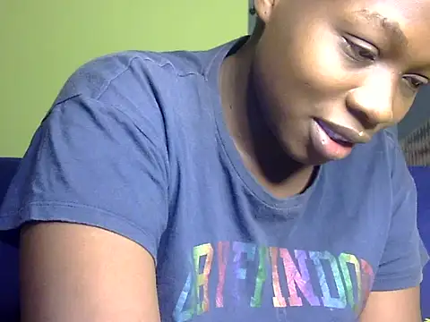 Snapshot of Horny-pretty chatting on 02-19-26, 12:02 Horny-pretty online show from 02-19-26, 12:02