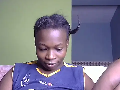 Snapshot of Horny-pretty chatting on 02-13-26, 10:43 Horny-pretty online show from 02-13-26, 10:43