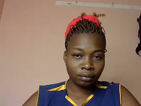 Snapshot of Horny-pretty chatting on 01-28-25, 04:18 Horny-pretty online show from 01-28-25, 04:18