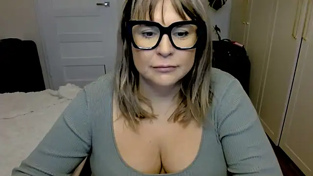 teaseDiana online show from 11-24-25, 06:46